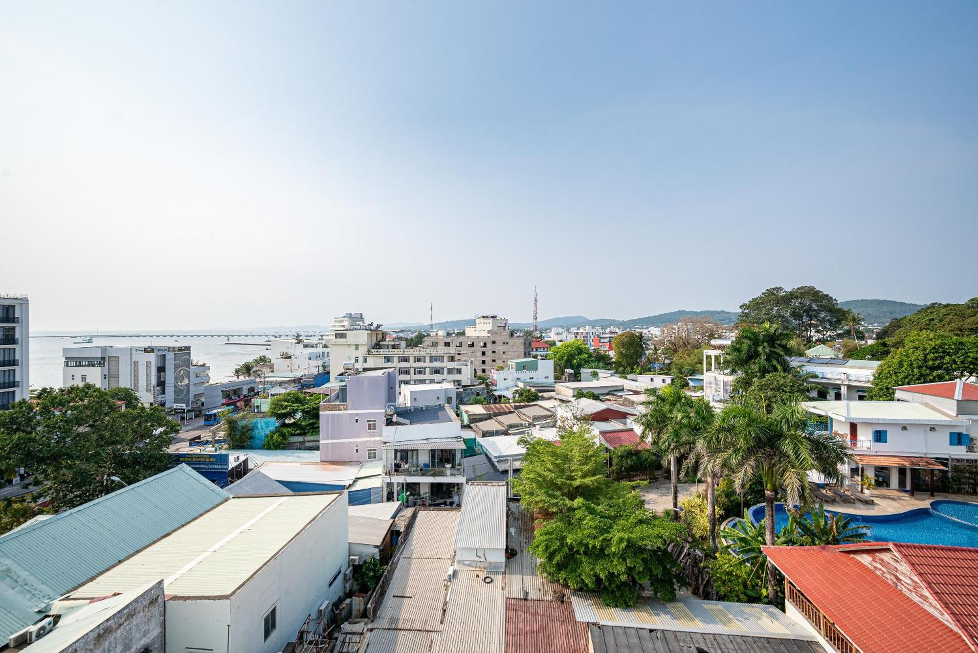 Tahiti Central Seaview - 50M To Night Market Дуонг-Донг Номер фото
